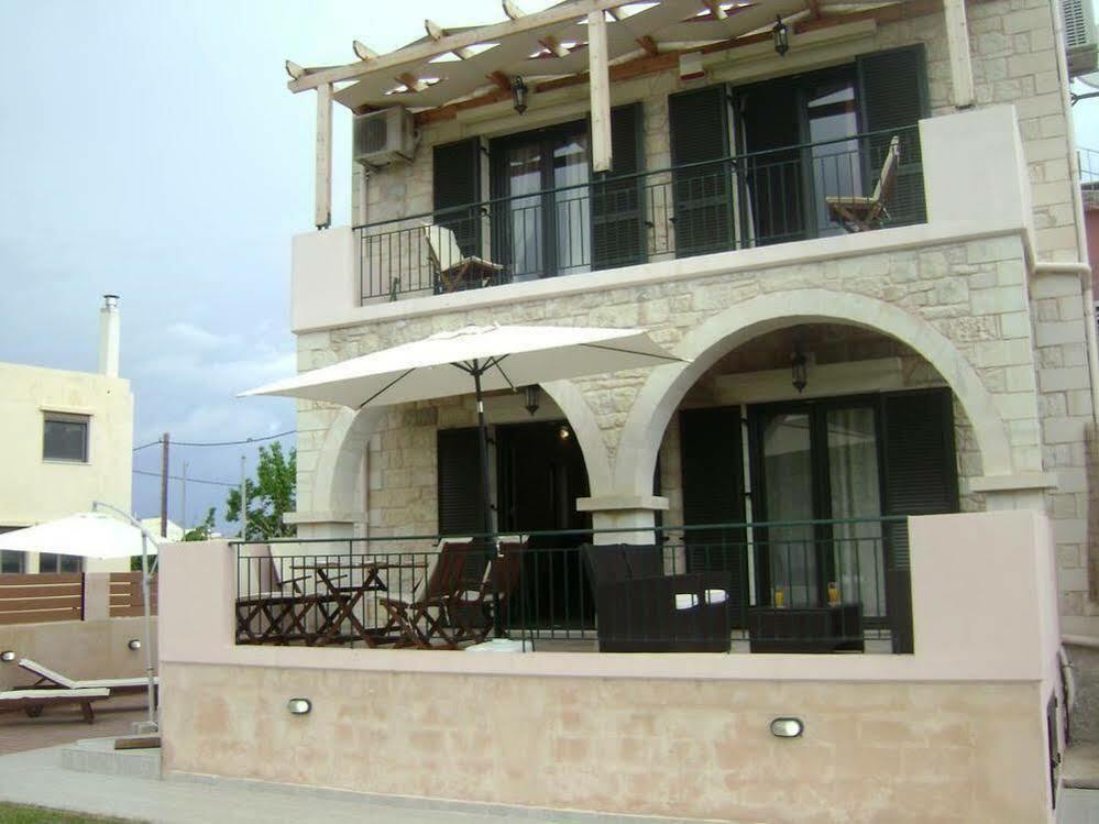 Villa Constancia Stalos Exterior foto